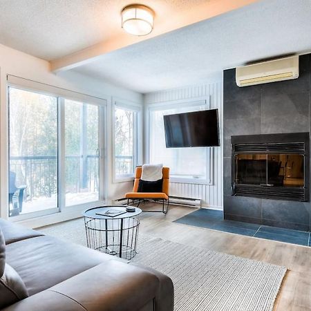 Chic Mt-Tremblant Condo With View On The Lake By Denstays Mont-Tremblant Kültér fotó