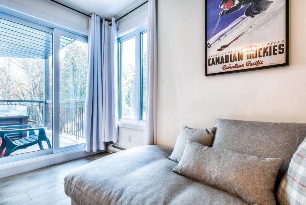 Chic Mt-Tremblant Condo With View On The Lake By Denstays Mont-Tremblant Kültér fotó