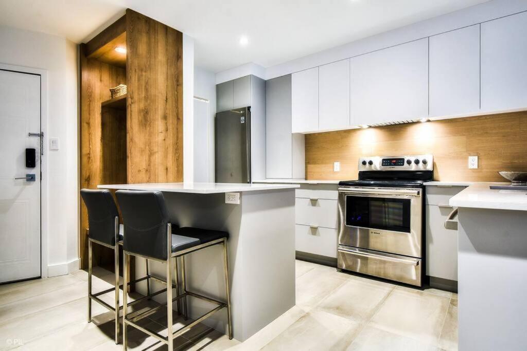 Chic Mt-Tremblant Condo With View On The Lake By Denstays Mont-Tremblant Kültér fotó