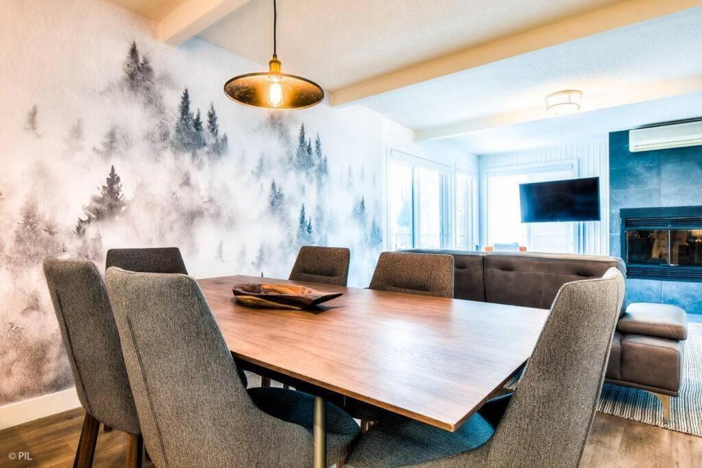Chic Mt-Tremblant Condo With View On The Lake By Denstays Mont-Tremblant Kültér fotó