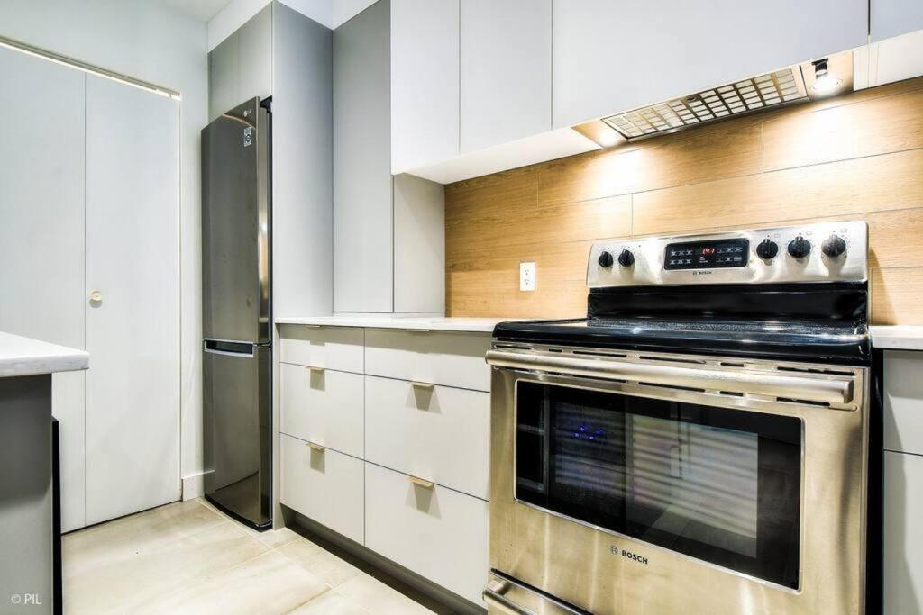 Chic Mt-Tremblant Condo With View On The Lake By Denstays Mont-Tremblant Kültér fotó